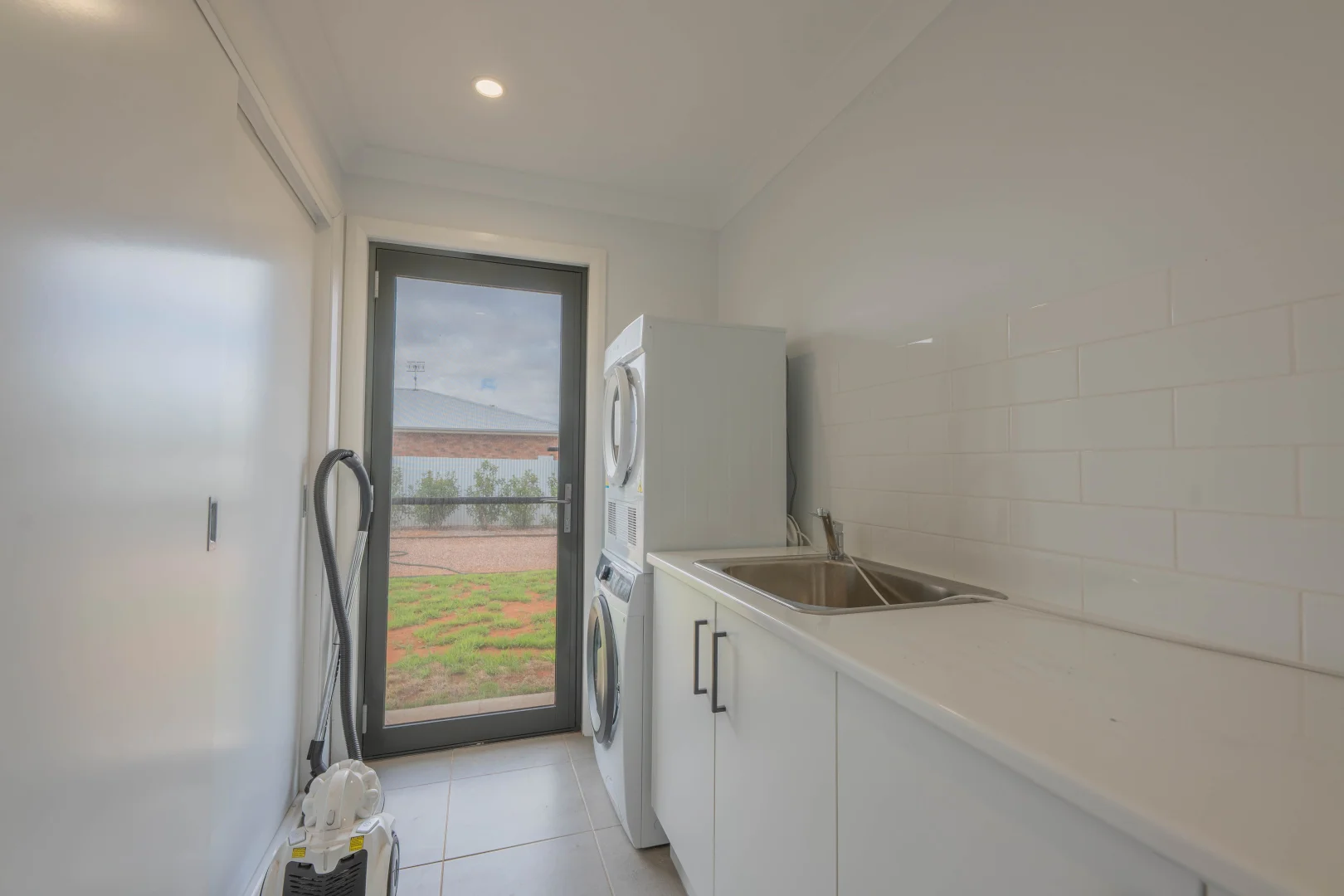 Additional image 16 of 83 Loughnan Street, Lake Cargelligo NSW 2672