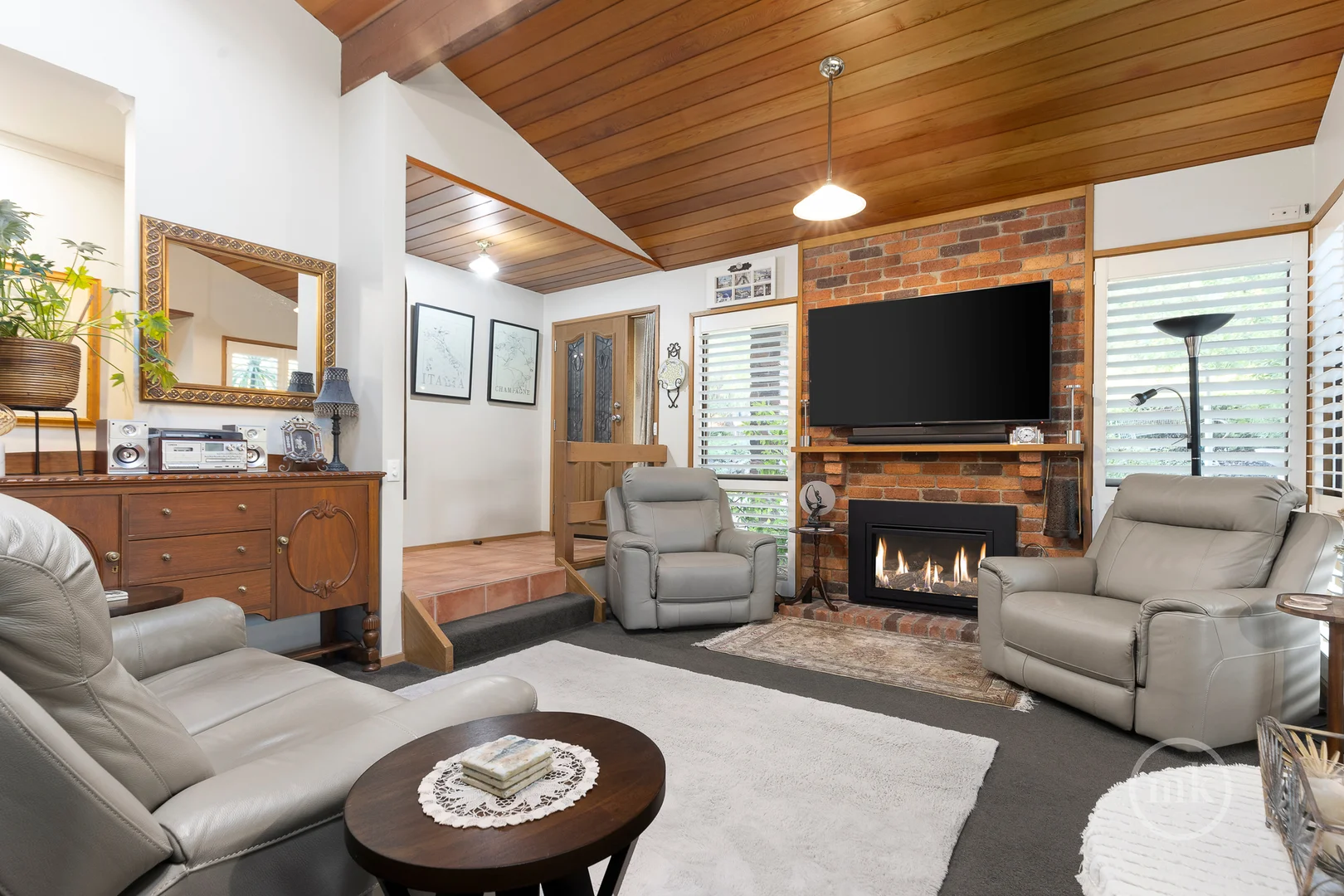 Additional image 2 of 20 Acheron Crescent, Eltham North VIC 3095