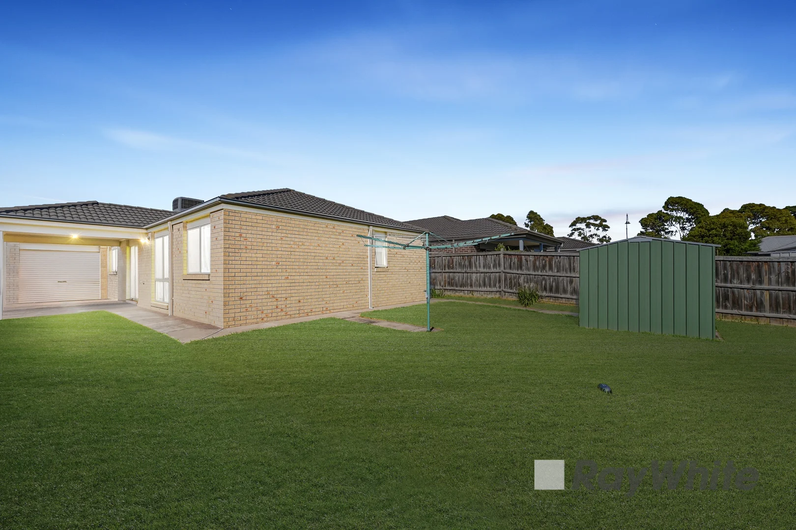 Additional image 13 of 8 Blackledge Drive, Cranbourne East VIC 3977
