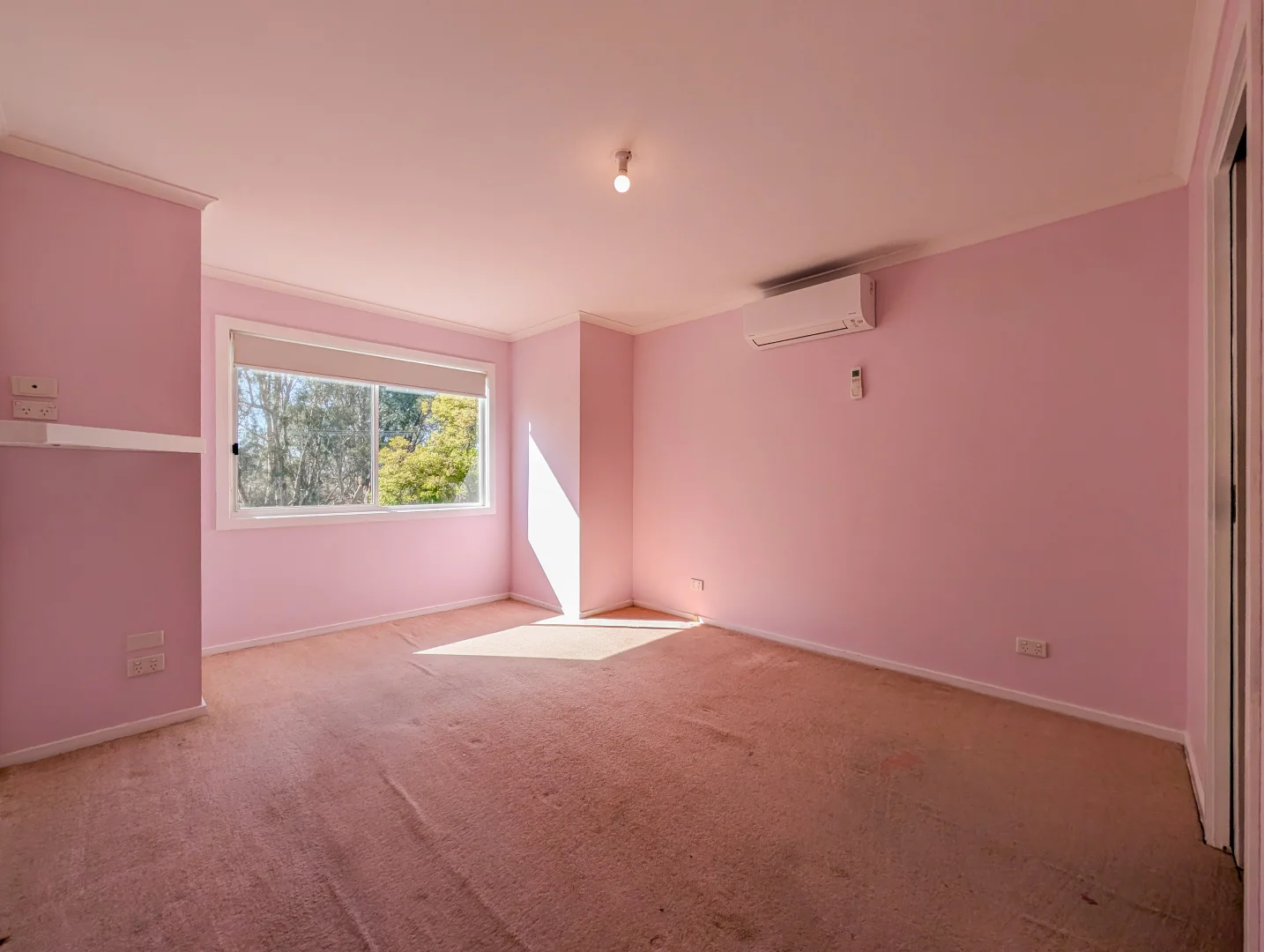 Additional image 15 of 12 El Alamein Avenue, Swan Hill VIC 3585