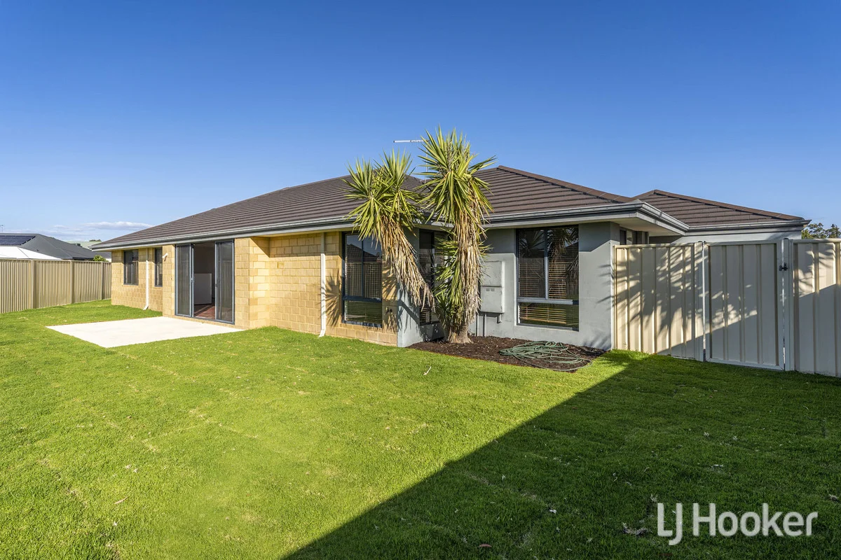 Additional image 10 of 25 Highcliffe Circle, Lakelands WA 6180