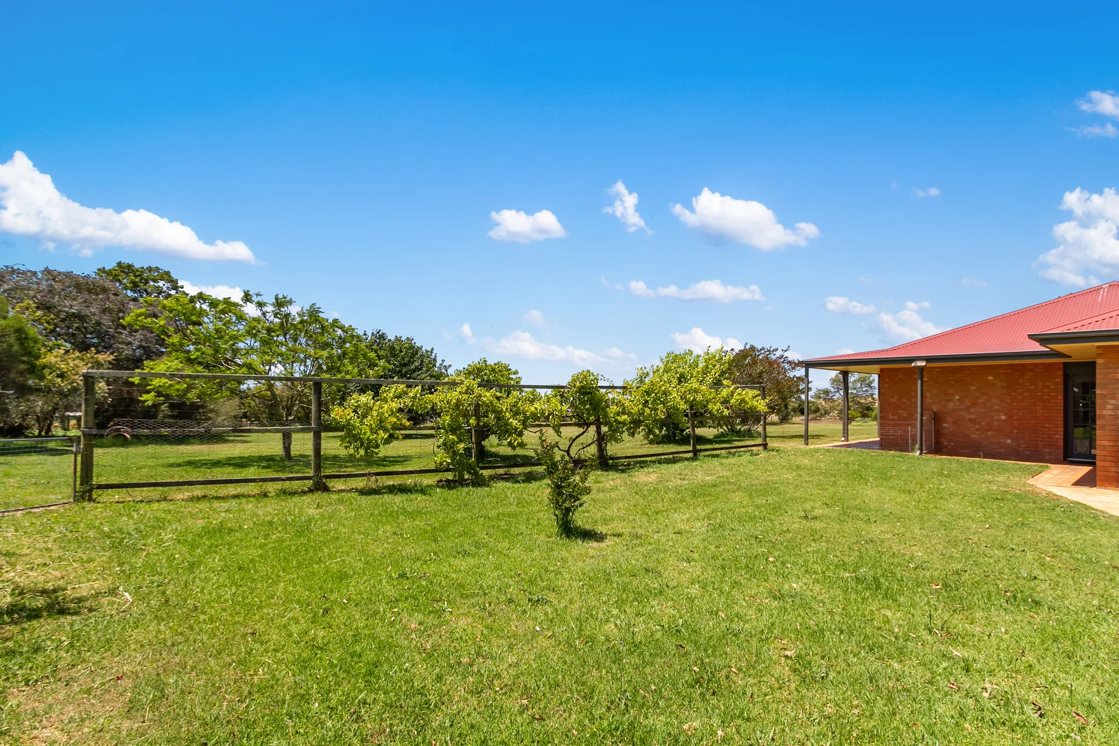 Additional image 30 of 45 Highfield Drive, Longford VIC 3851