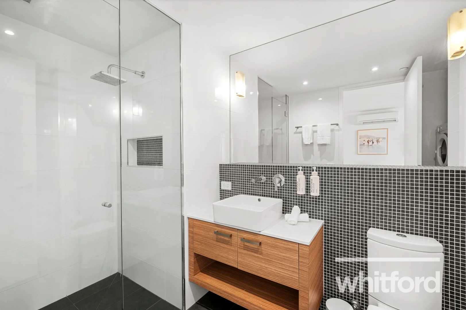 Additional image 6 of 107/6-8 Bellerine Street, Geelong VIC 3220