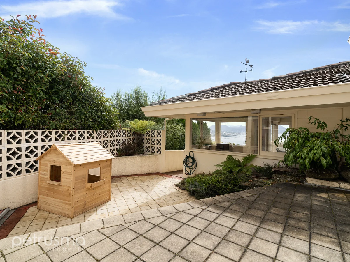 Additional image 19 of 302 Churchill Avenue, Sandy Bay TAS 7005