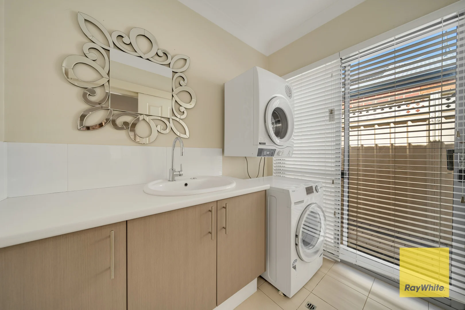 Additional image 17 of 3/386 Belgravia Street, Cloverdale WA 6105