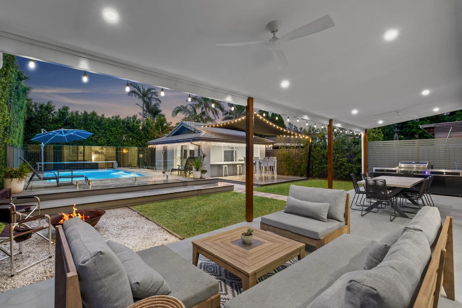 16 Discovery Street, St Huberts Island NSW 2257