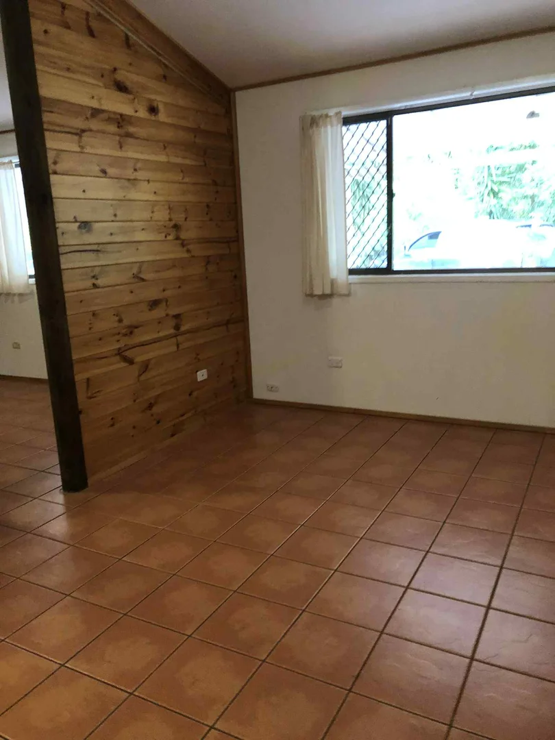 Additional image 10 of Uki NSW 2484