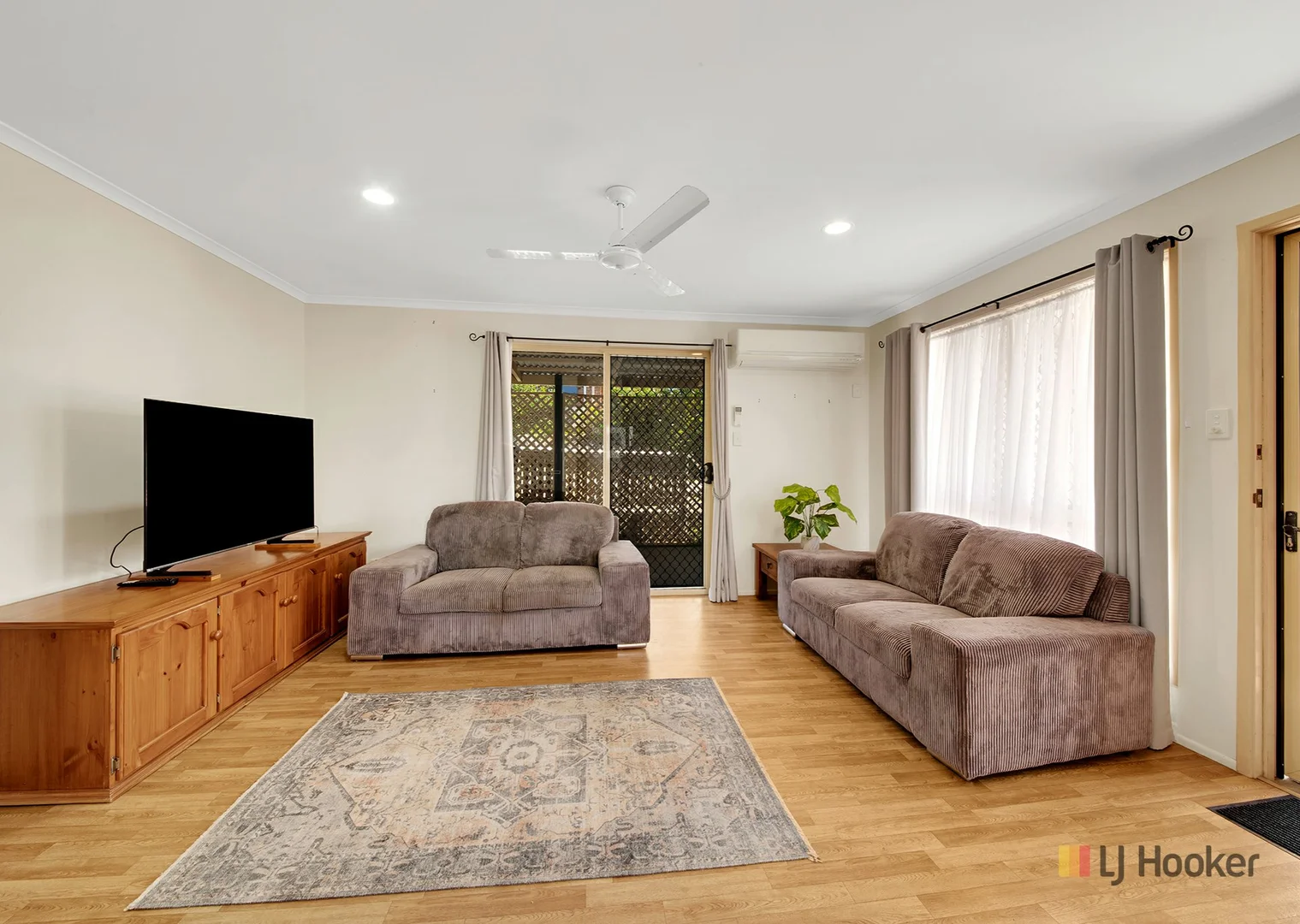 Additional image 6 of 5A Pittsbay Crescent, Boyne Island QLD 4680