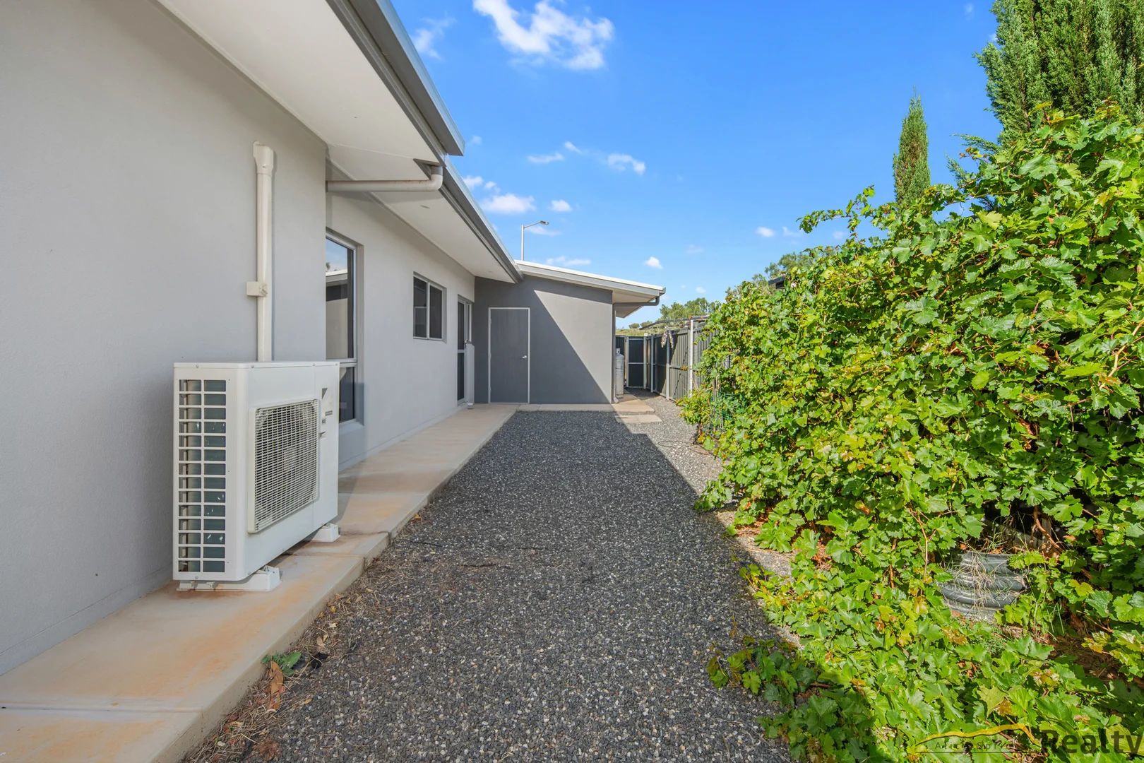 Additional image 27 of 2 Teague Crescent, Larapinta NT 0875