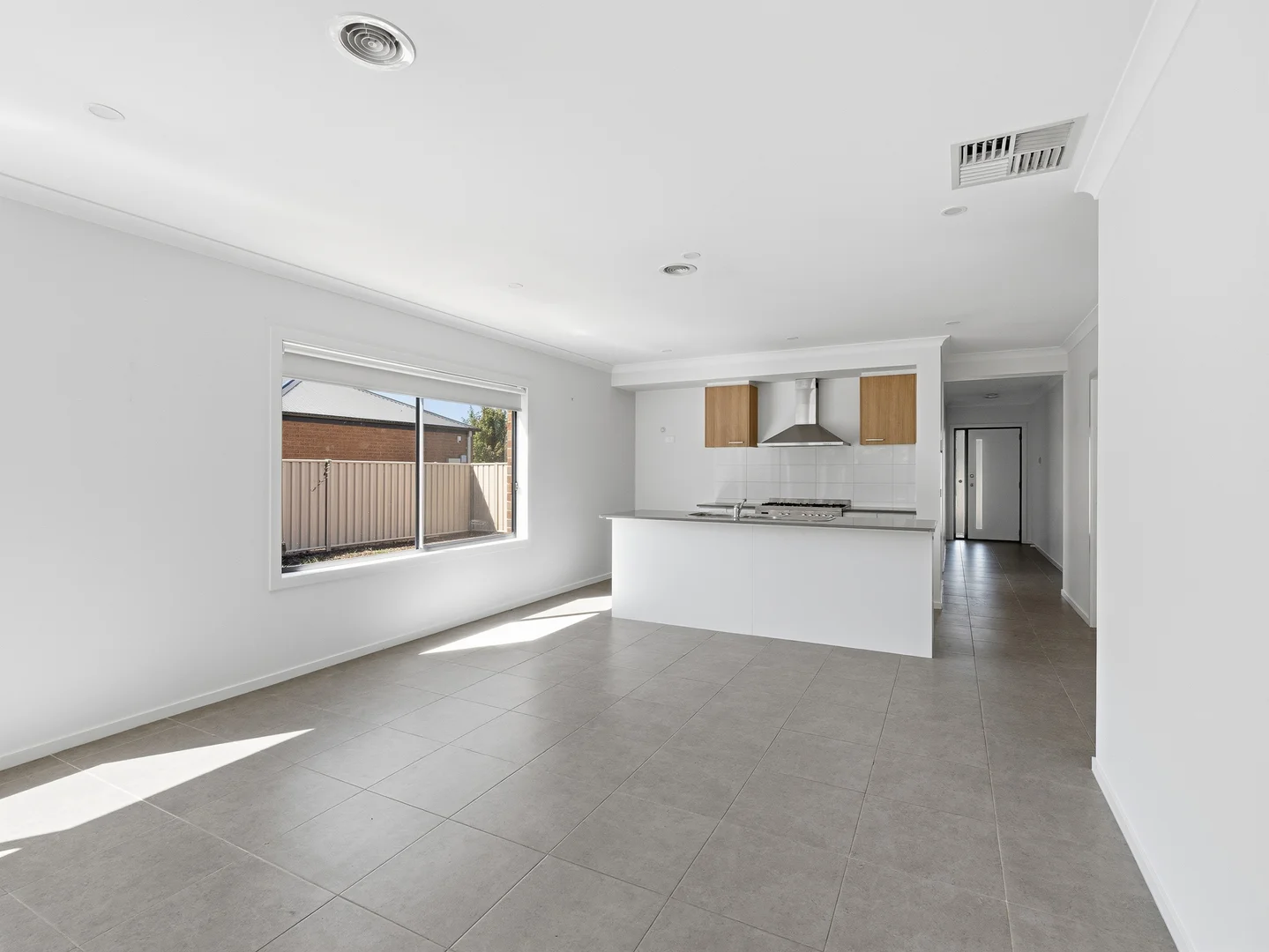 Additional image 4 of 36 Simkin Drive, Benalla VIC 3672