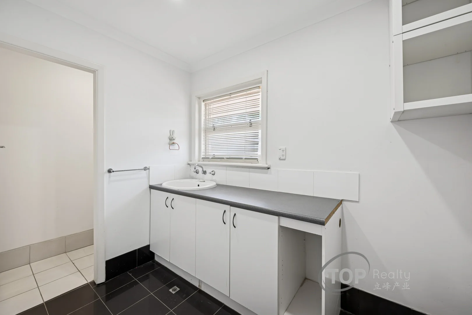 Additional image 20 of 4 Laurel Close, Riverton WA 6148