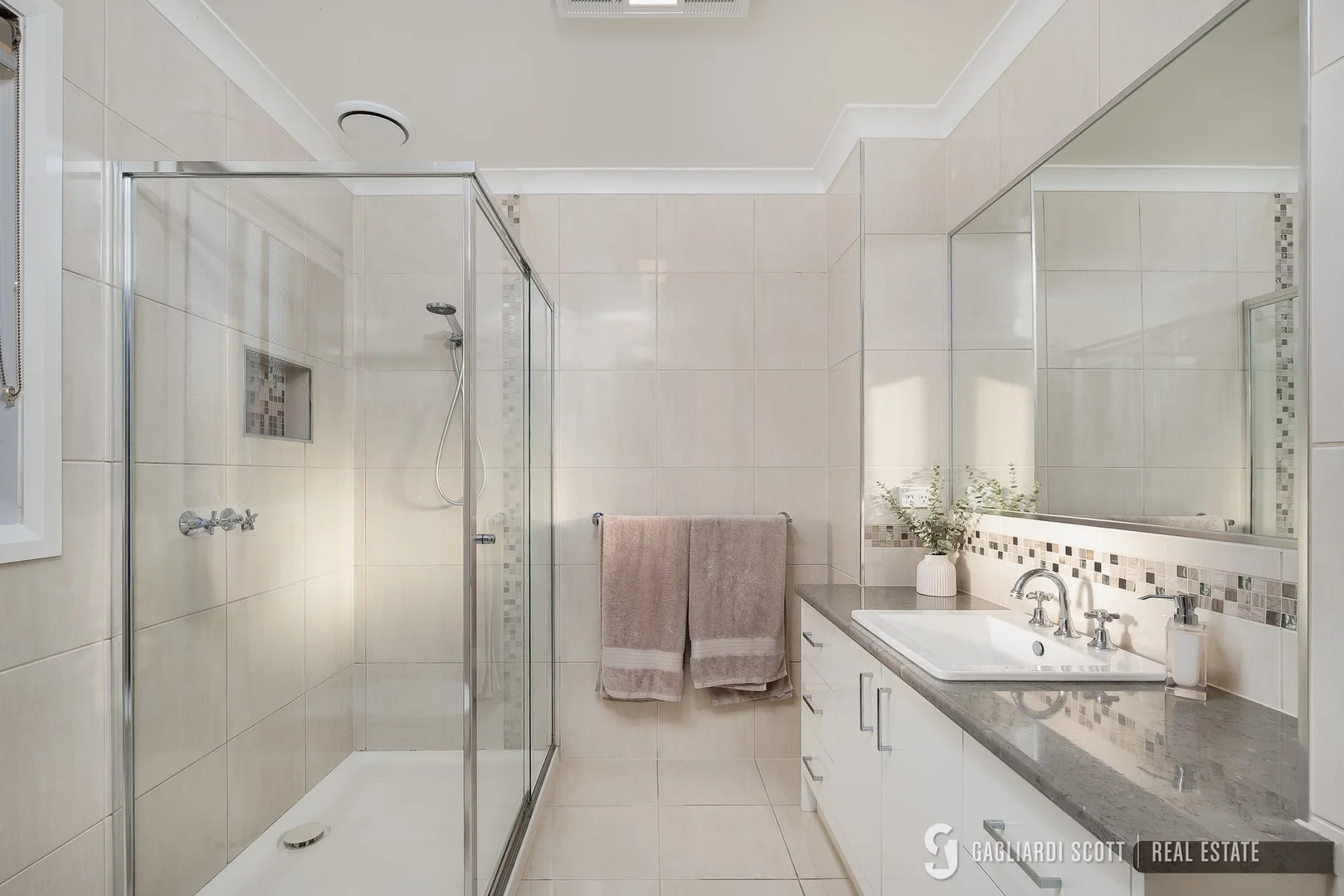 Additional image 11 of 8 Hillsborough Avenue, Shepparton VIC 3630