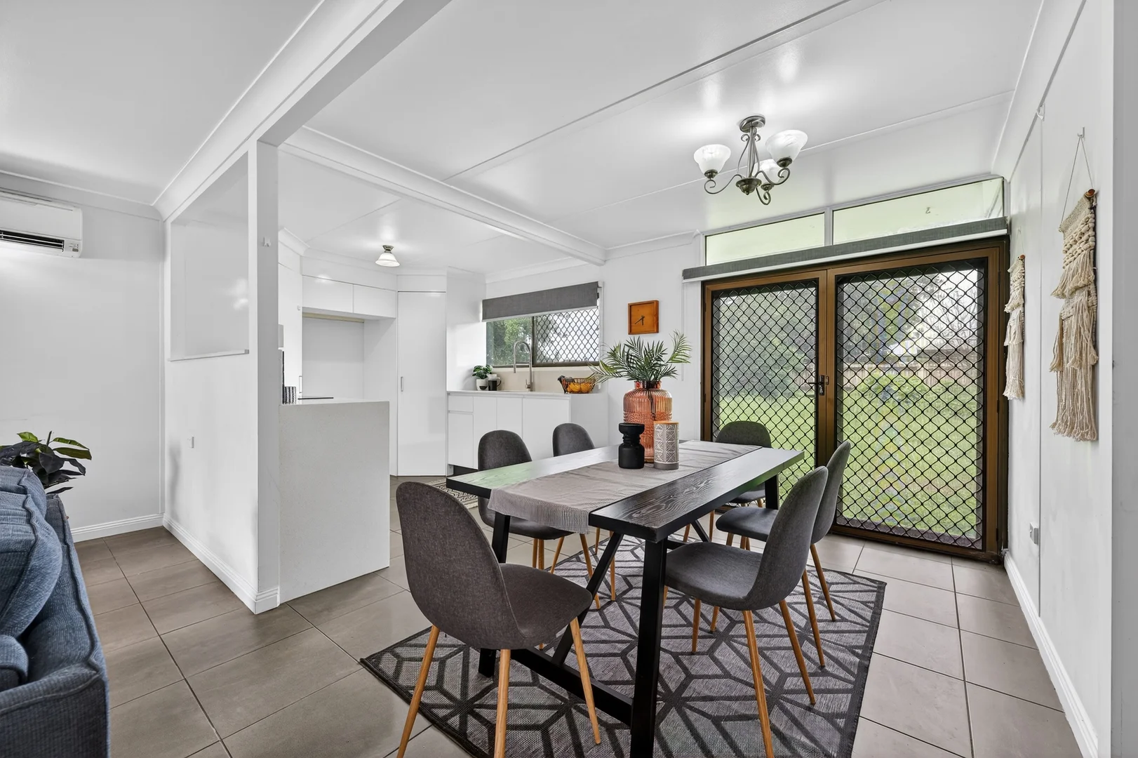 10 Thorburn Court, Kelso QLD 4815 photo 3