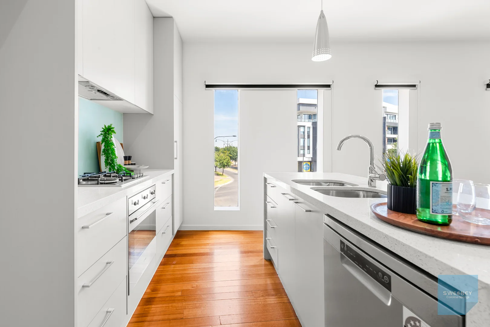 Additional image 3 of 6/2 The Esplanade, Caroline Springs VIC 3023