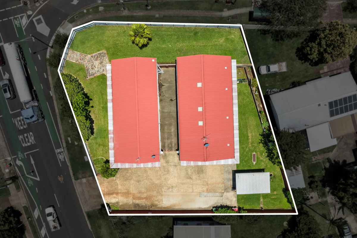 311 Bridge Street, Newtown QLD 4350