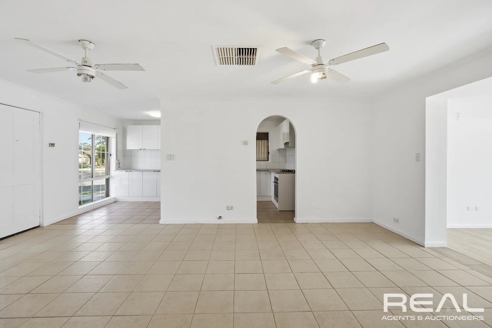 Additional image 21 of 44 Caloundra Drive, Paralowie SA 5108