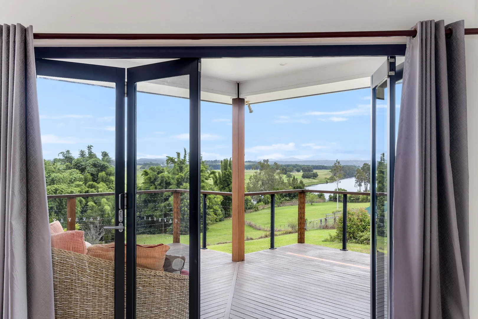 Additional image 10 of 19 Caerlon Place, Greenhill NSW 2440