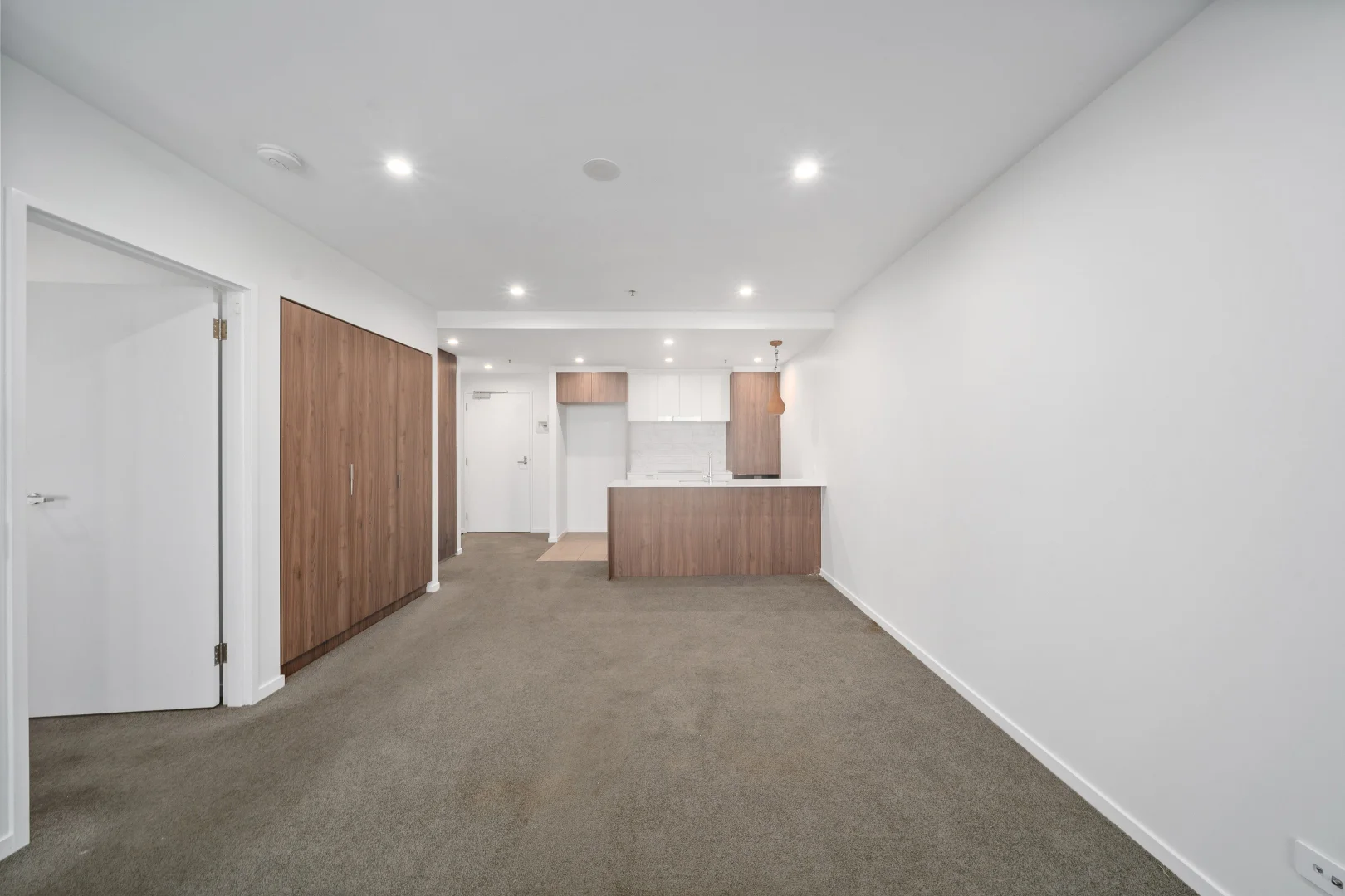 Additional image 2 of 812/15 Bowes Street, Phillip ACT 2606