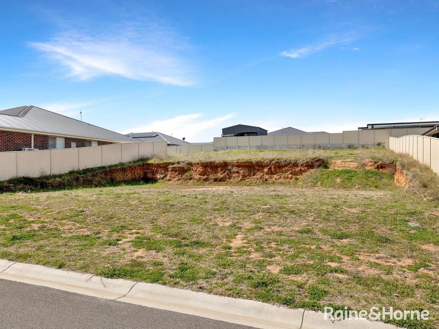 14 Dovey Drive, Kelso NSW 2795