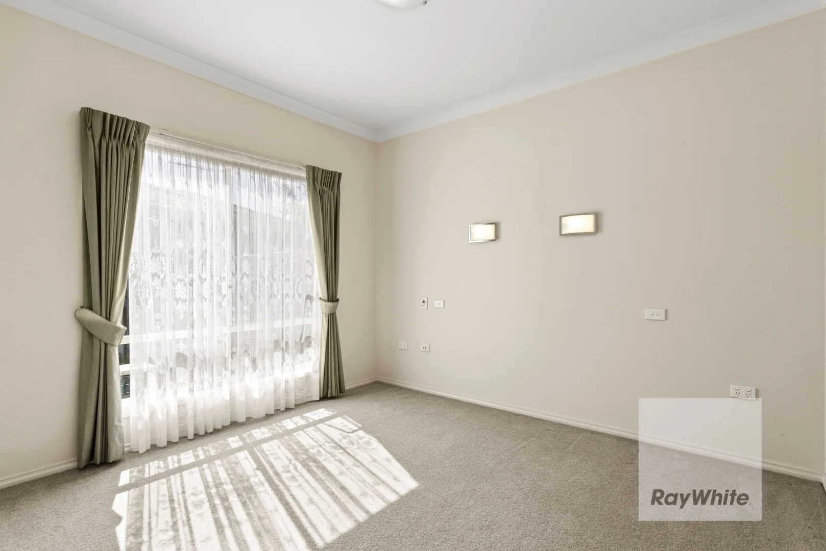 Additional image 10 of 3/877 Plenty Road, South Morang VIC 3752