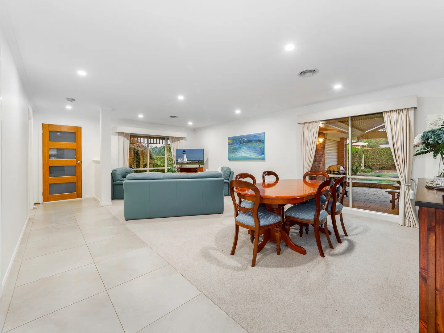 Additional image 14 of 3 Pinehill Drive, Pakenham VIC 3810