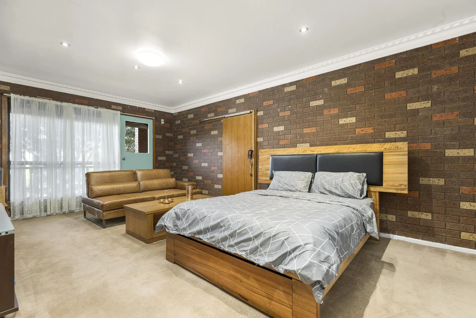 Additional image 30 of 135 Grandview Grove, Rosanna VIC 3084