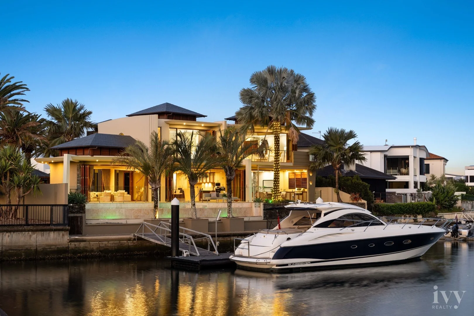 31 The Sovereign Mile, Sovereign Islands QLD 4216
