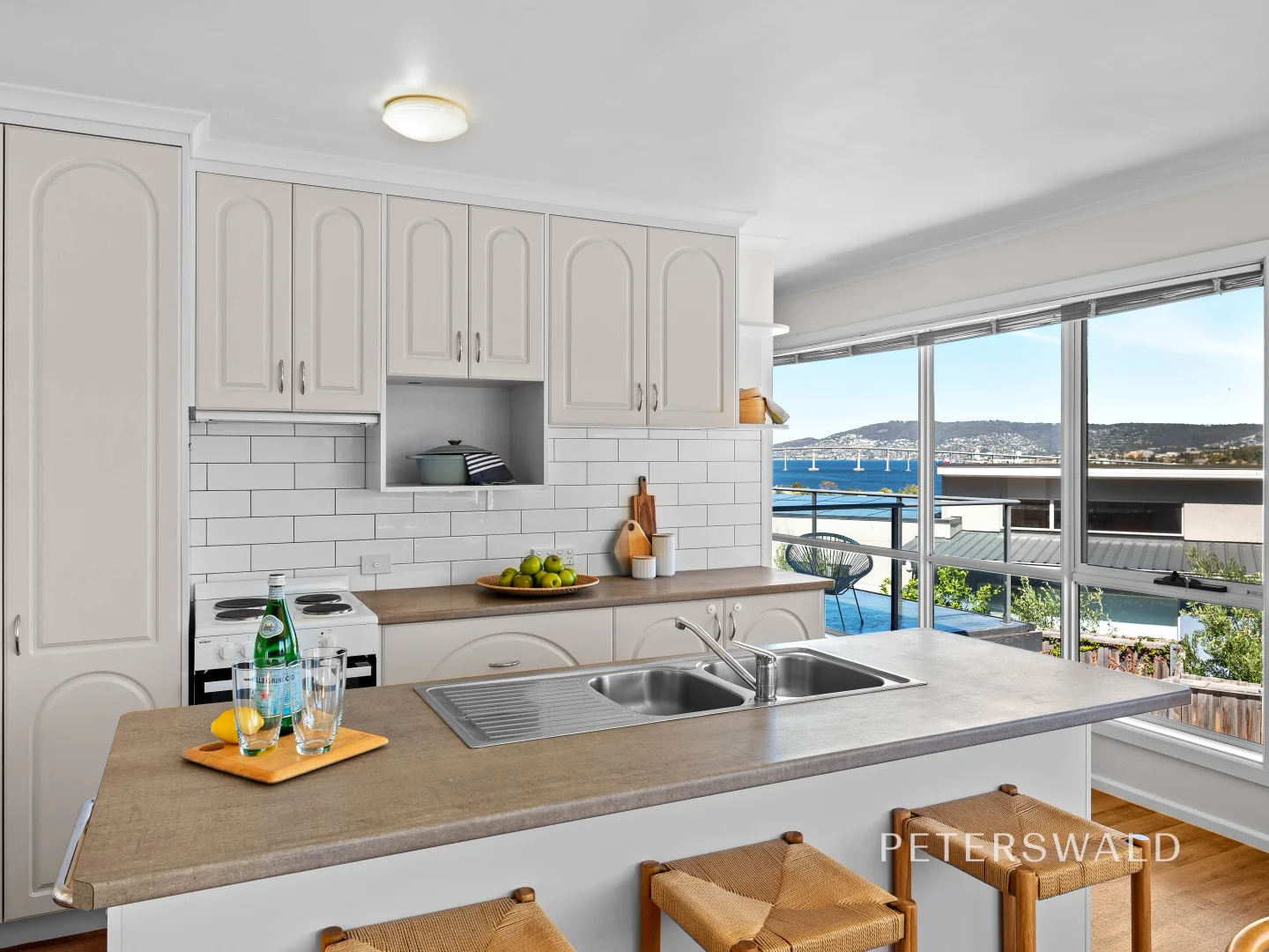 Additional image 10 of 2/178 Derwent Avenue, Lindisfarne TAS 7015