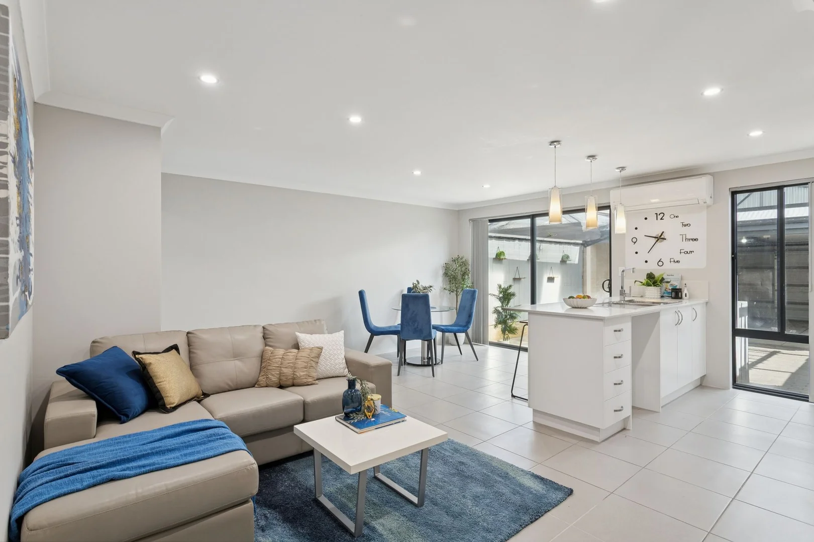 Additional image 8 of 327 Grandis Boulevard, Banksia Grove WA 6031