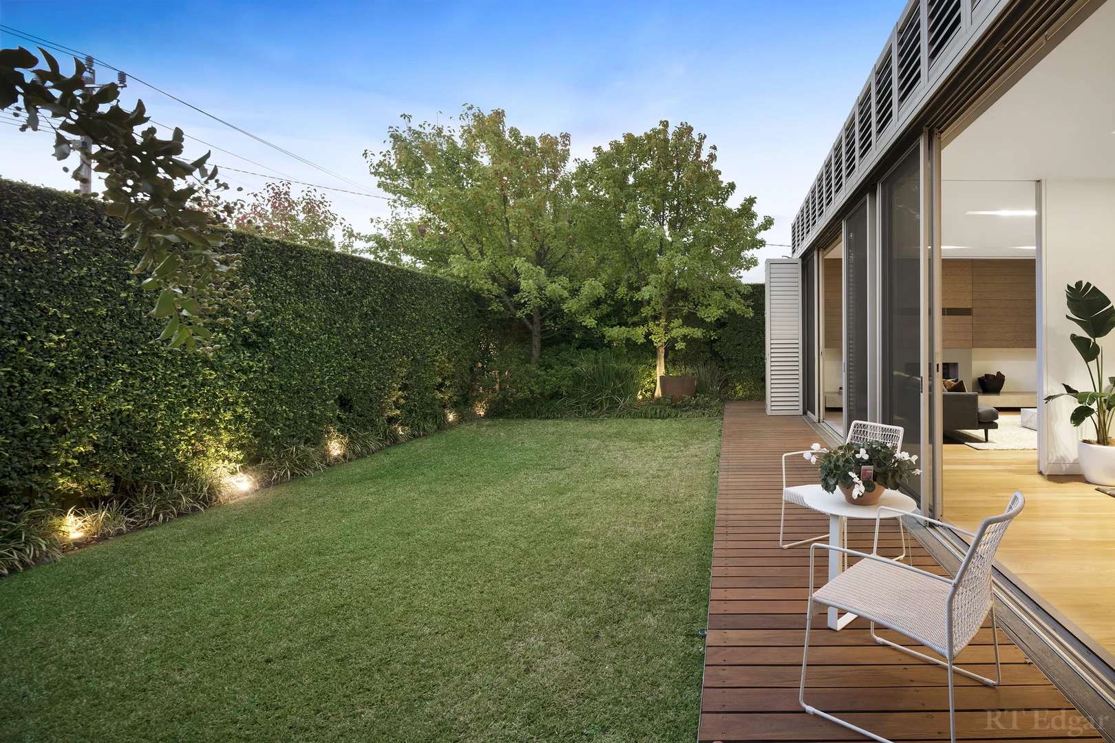 Additional image 9 of 8 Wootton Grove, Caulfield North VIC 3161