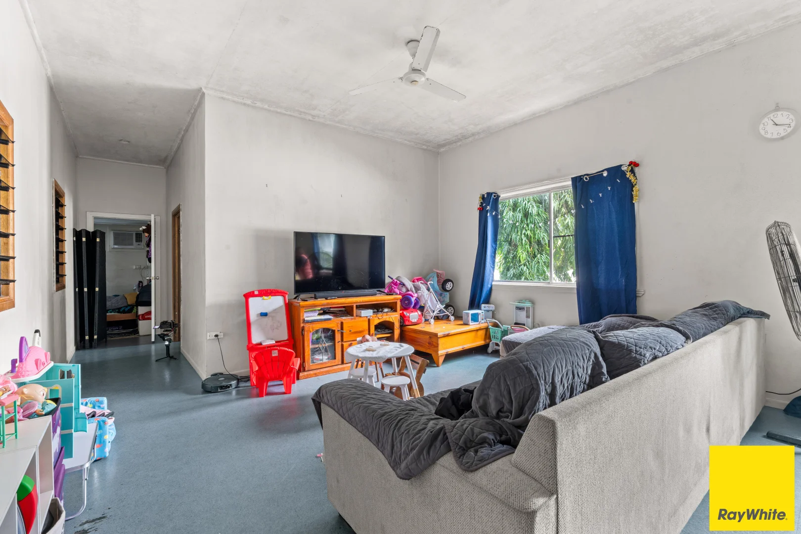 Additional image 9 of 8 Feldt Street, Flying Fish Point QLD 4860
