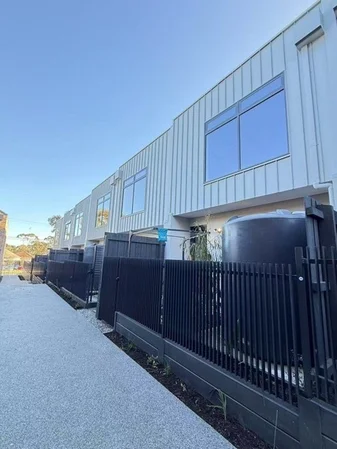 Additional image 10 of 1-12 HUNTINGFIELD PLACE, Ivanhoe VIC 3079