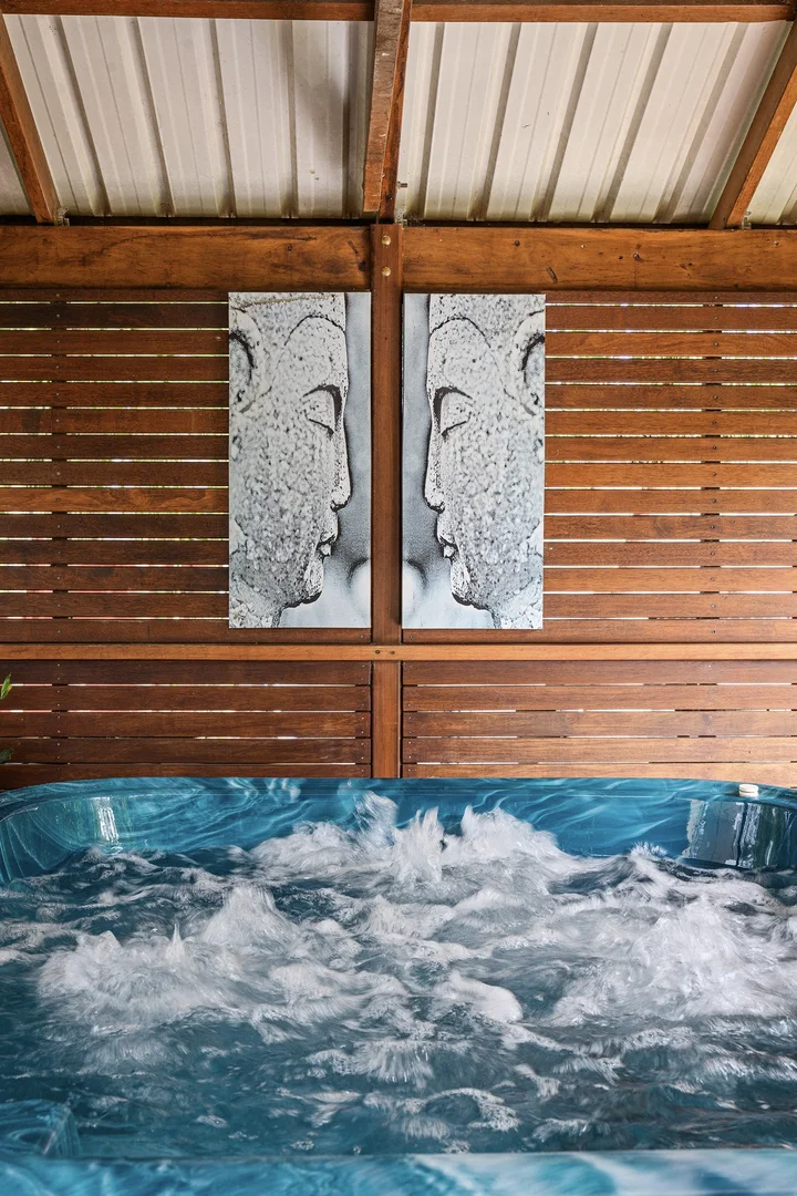 Additional image 11 of 10 Radiata Court, Elanora QLD 4221