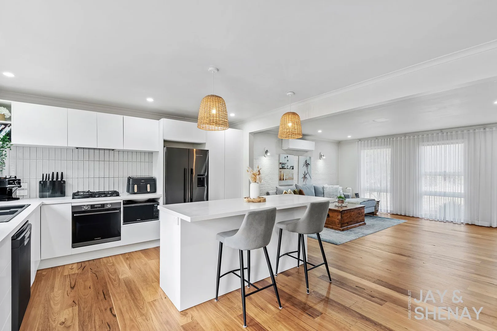 Additional image 3 of 15 John Edgcumbe Way, Endeavour Hills VIC 3802