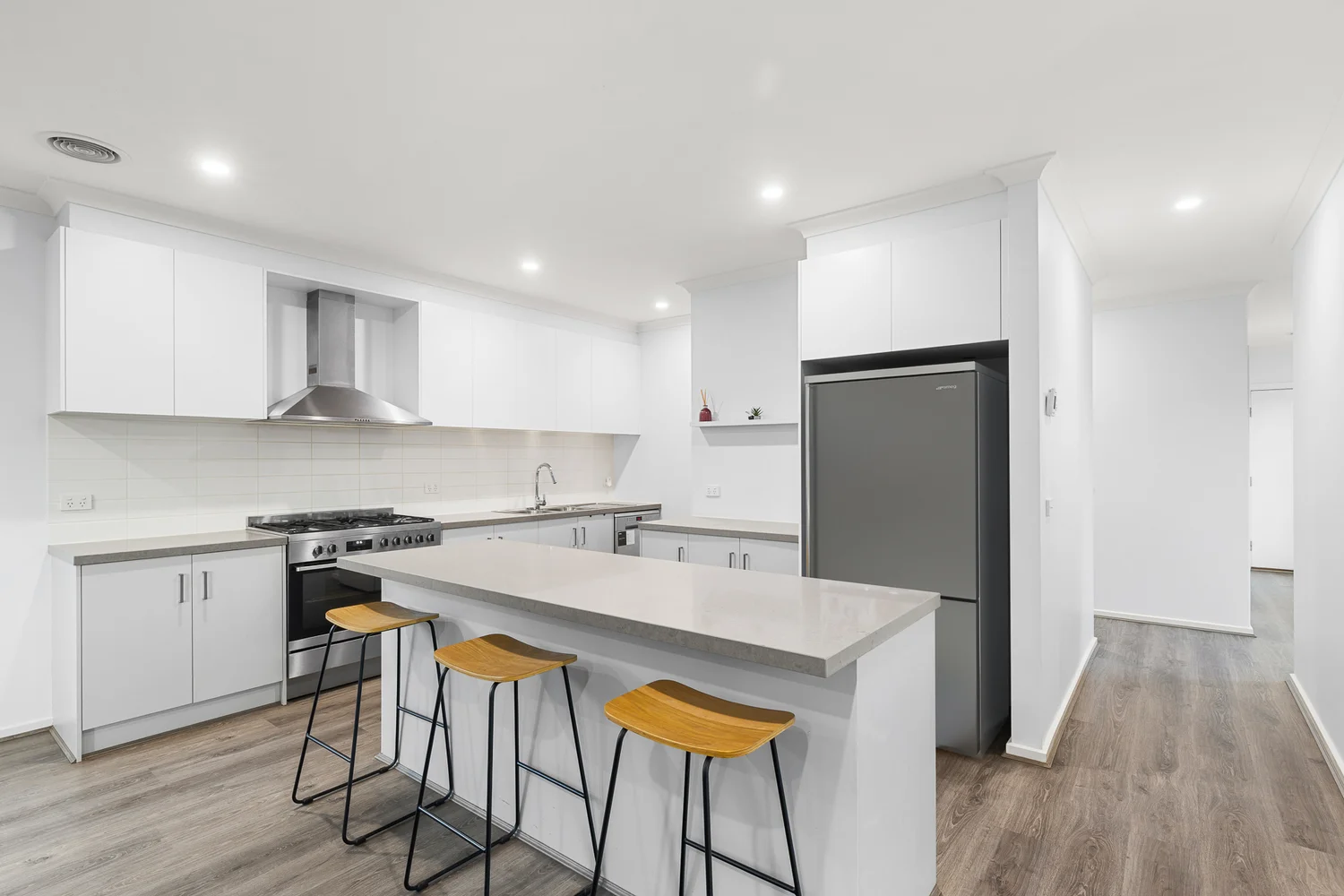 Additional image 4 of 6 Messina Street, Fraser Rise VIC 3336