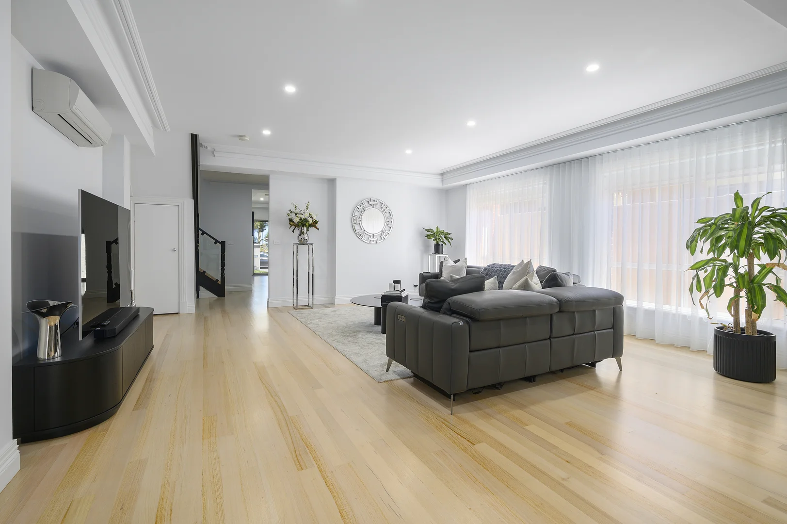 Additional image 3 of 2/84 Market Street, Essendon VIC 3040