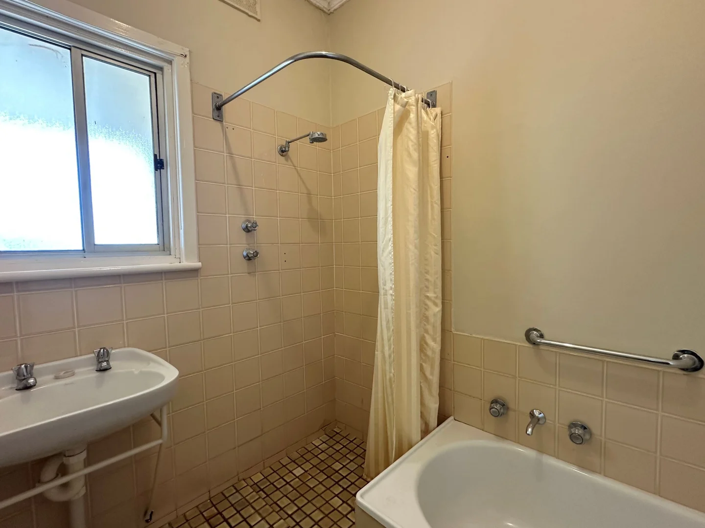 Additional image 11 of 18 Gadd Ave, Crystal Brook SA 5523