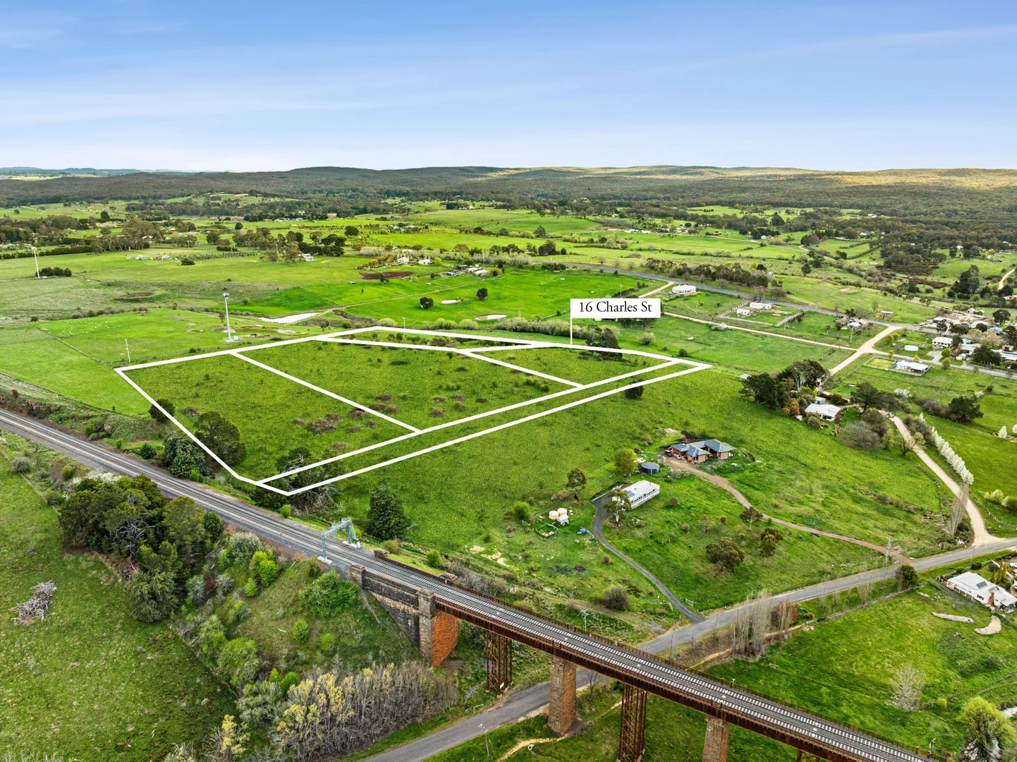 Additional image 6 of CAs 6, 7, 9/16 Charles Street, Taradale VIC 3447