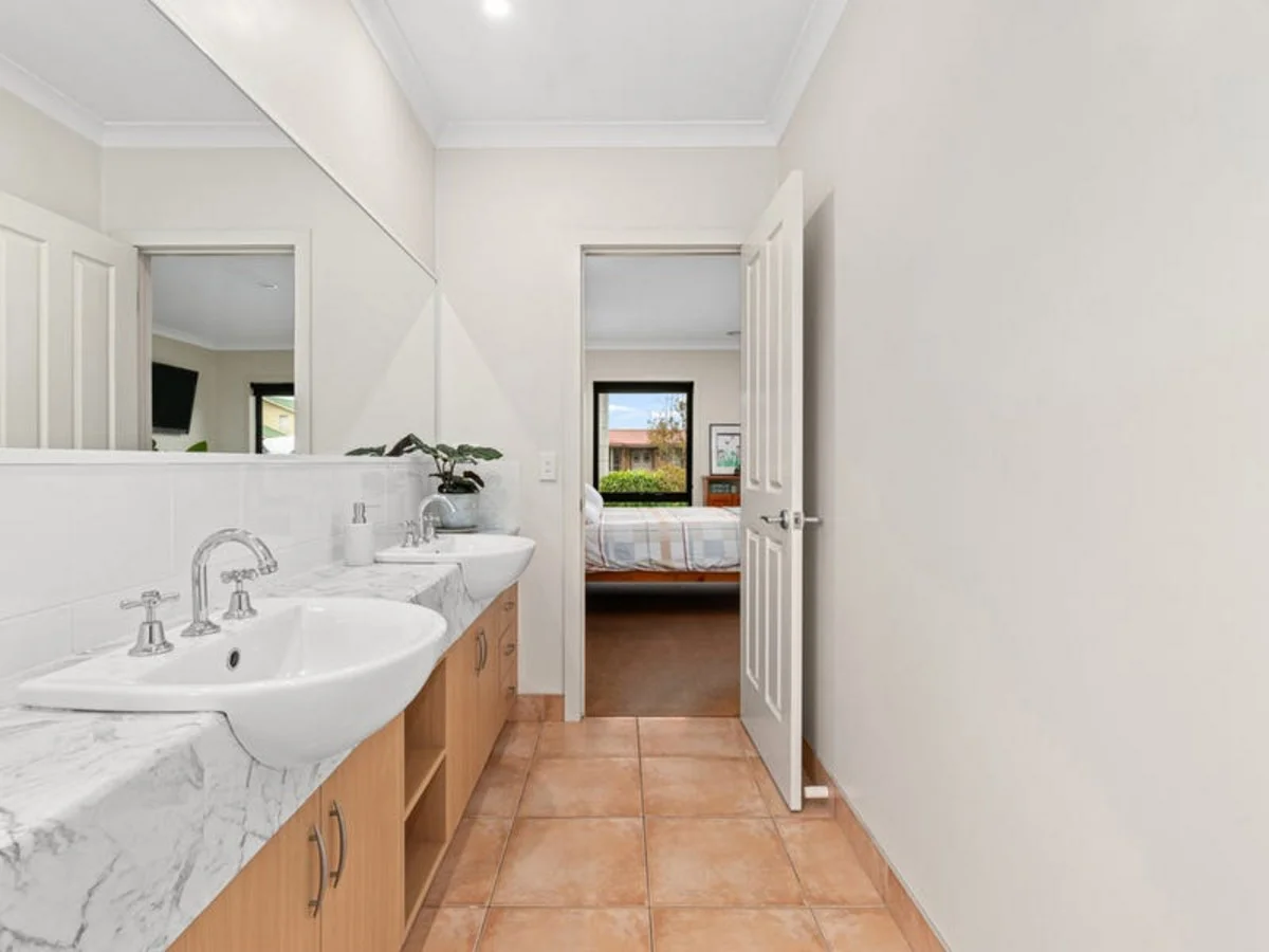 Additional image 11 of 170-172 McAdam Street, Maffra VIC 3860