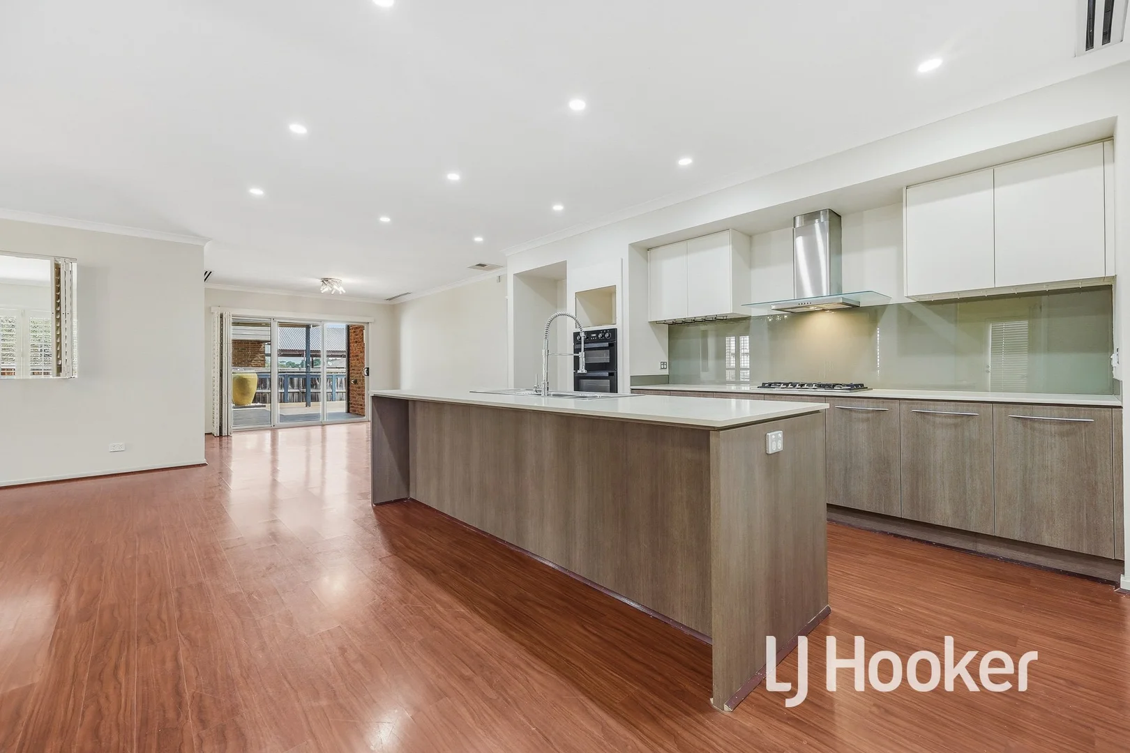 Additional image 4 of 33 Bohemia Crescent, Pakenham VIC 3810