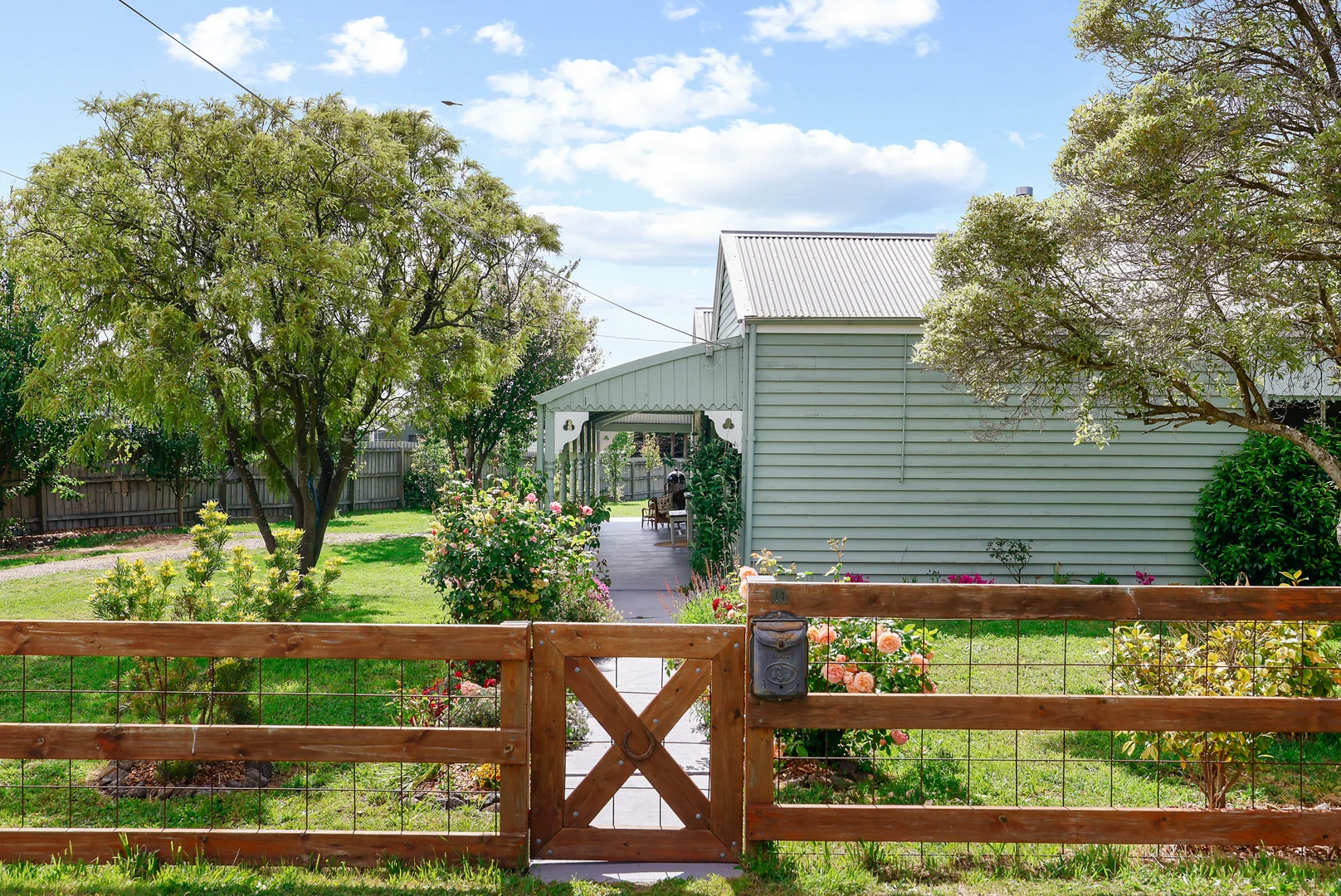 Additional image 5 of 14 Roger Street, Romsey VIC 3434