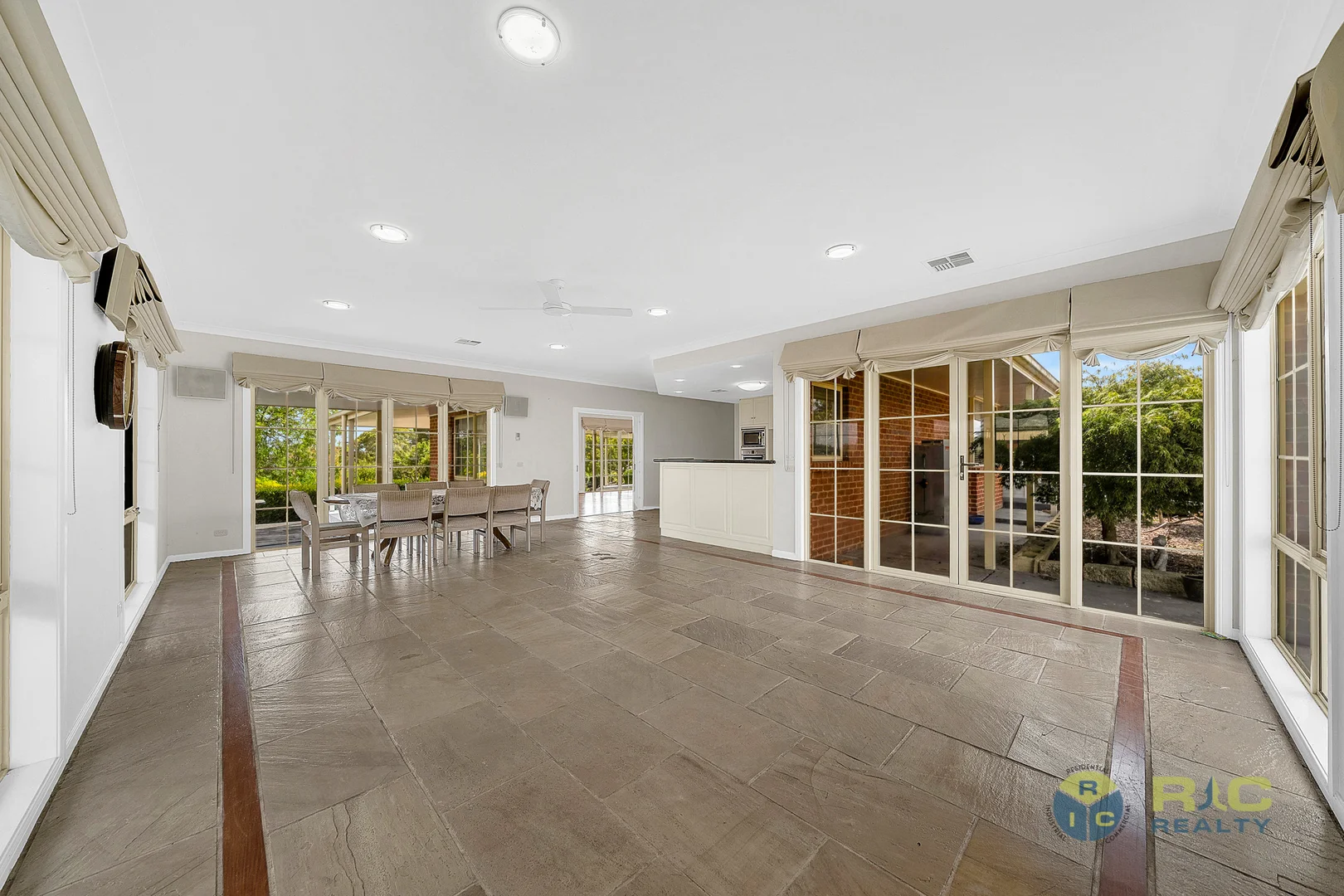 Additional image 19 of 27-29 Canterbury Way, Churchill VIC 3842