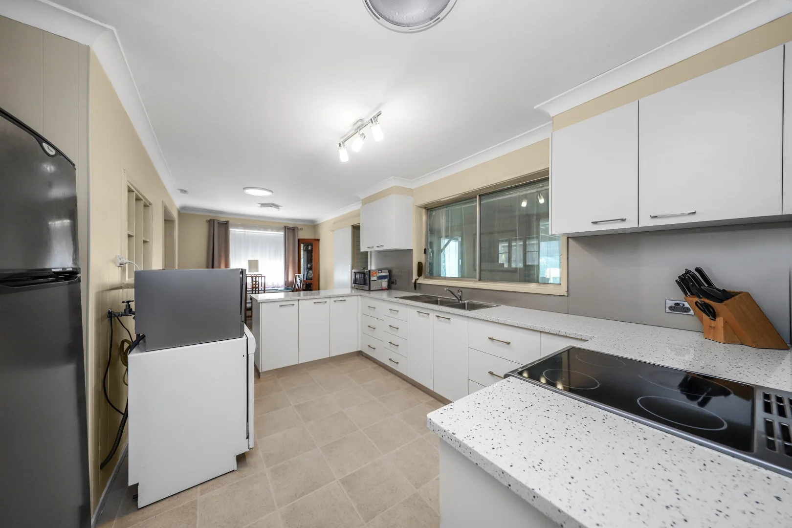 Additional image 5 of 2 Vyner Street, Tumut NSW 2720