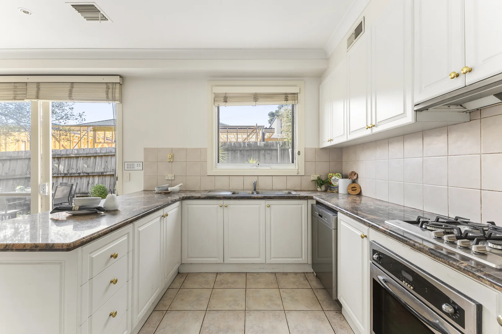 Additional image 9 of 2/10 Balmoral Avenue, Templestowe Lower VIC 3107