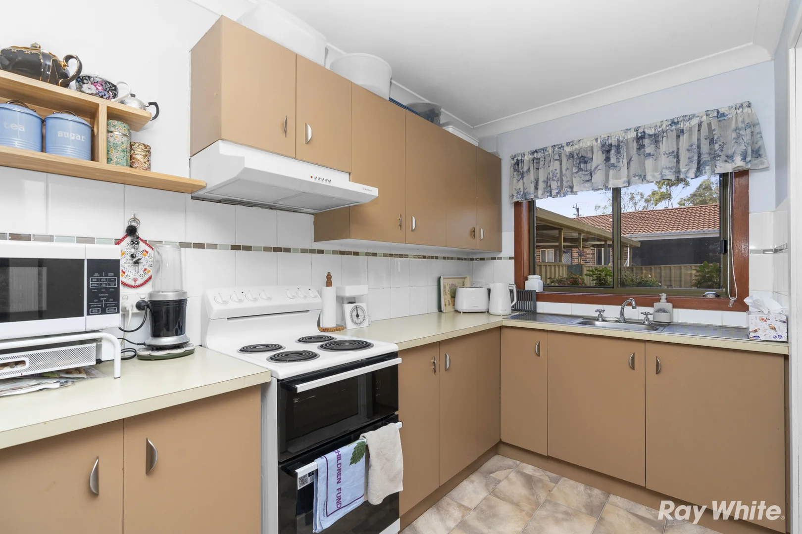 Additional image 2 of 2/10 Wewak Street, Ashmont NSW 2650