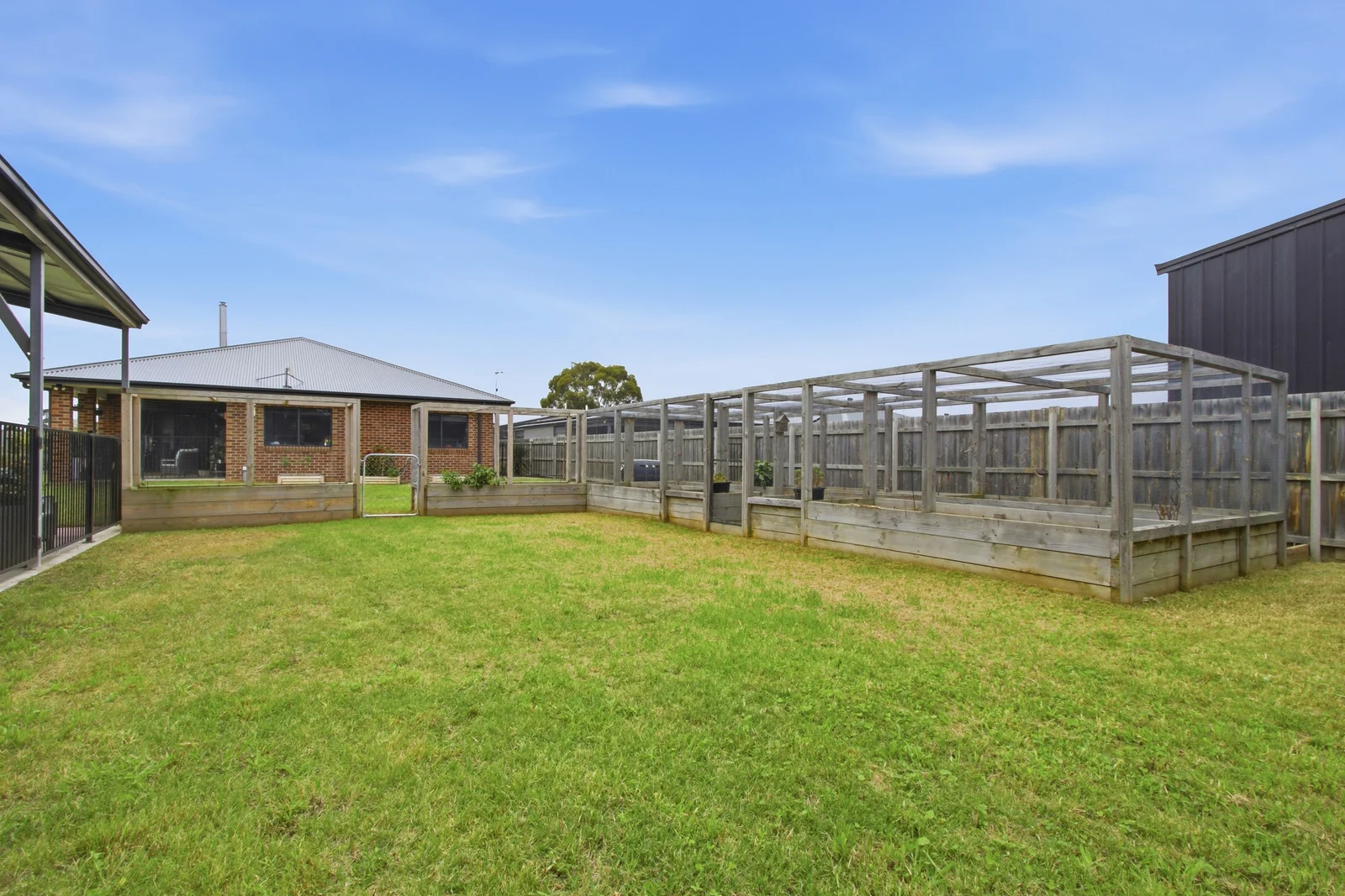 Additional image 23 of 8 Wood Street, Rosedale VIC 3847