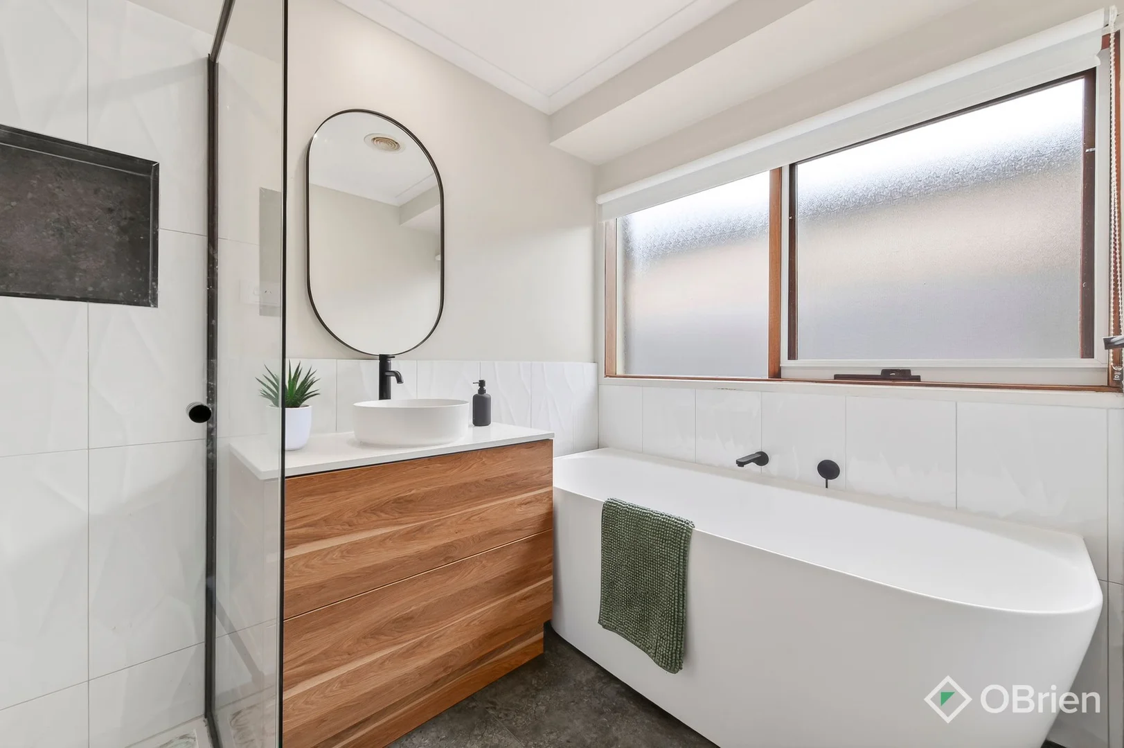 Additional image 11 of 1 Lawrence Street, Somerville VIC 3912