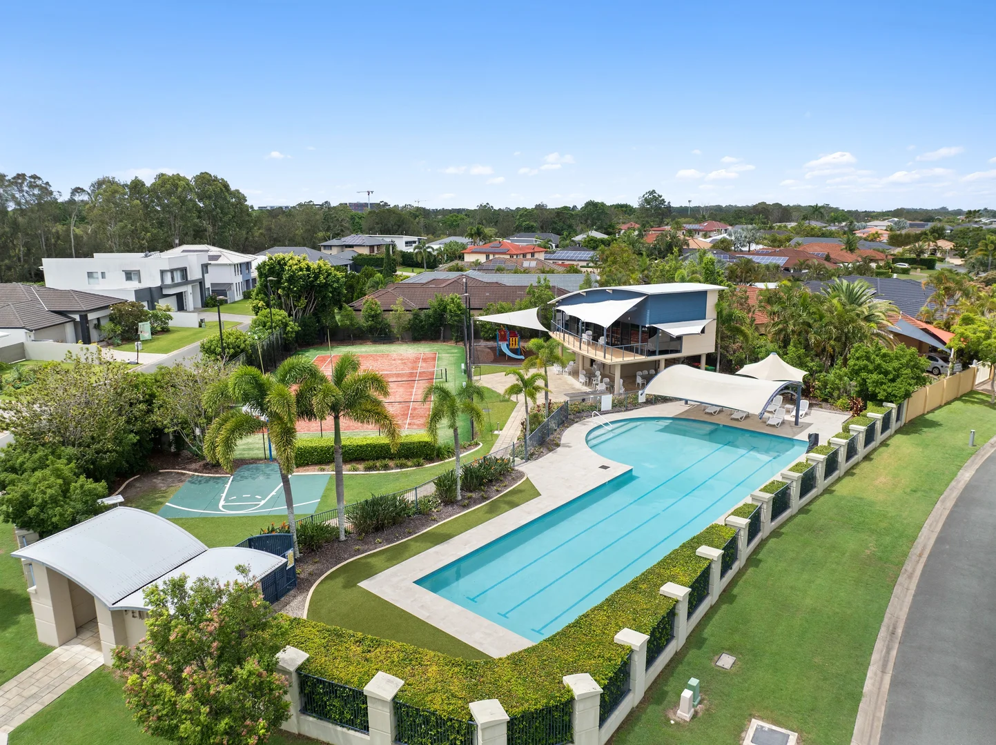 Additional image 35 of 8 Waterside Esplanade, Helensvale QLD 4212