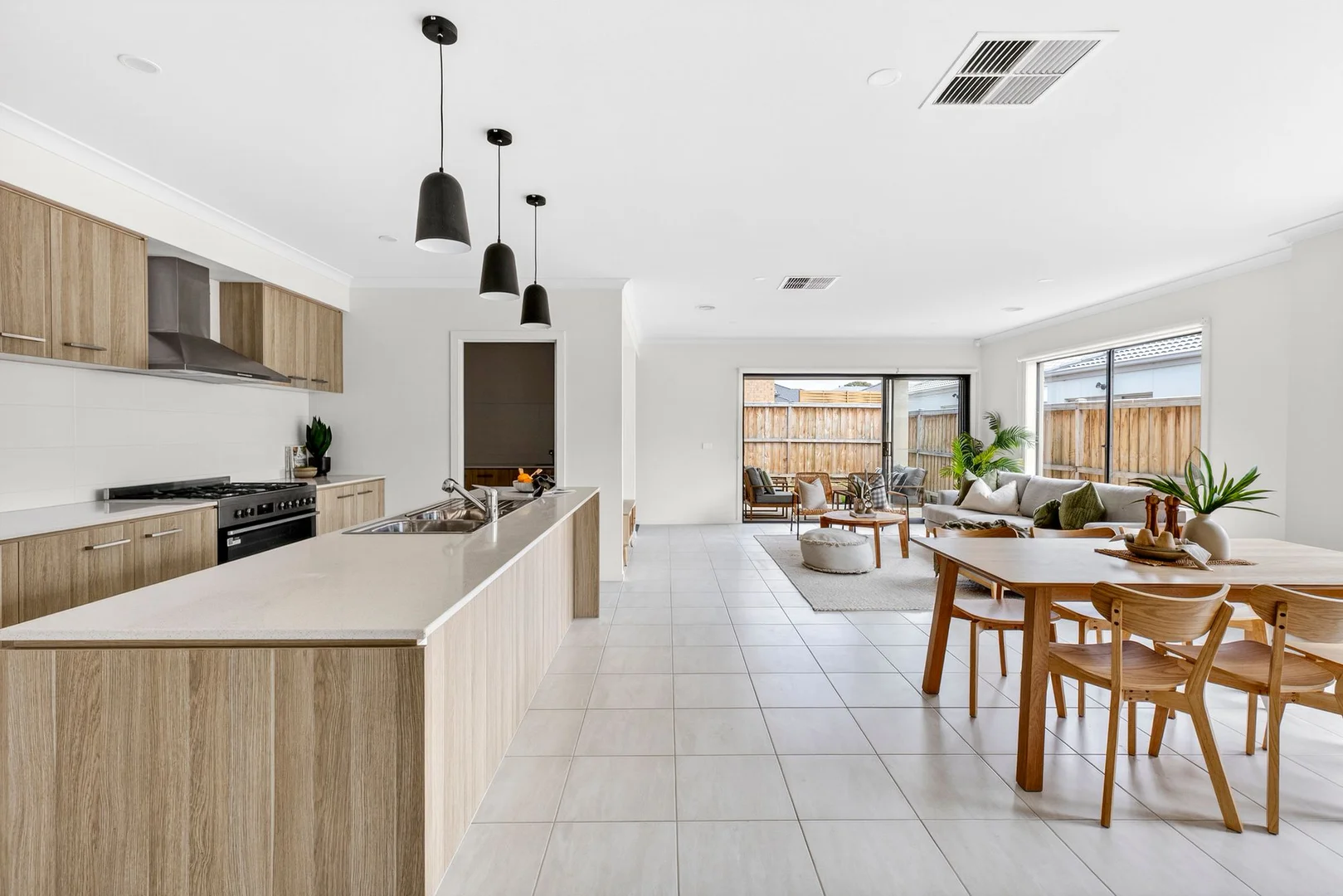 Additional image 4 of 72 Greyjoy Road, Charlemont VIC 3217