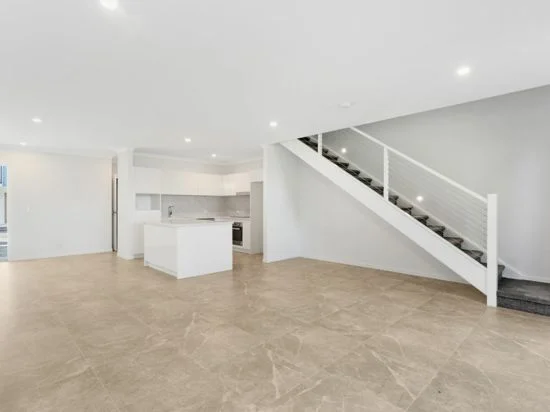 Additional image 3 of 6/ 79 Macadie Way, Merrimac QLD 4226